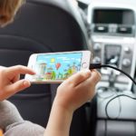 Bolehkah Mengisi Ulang Ponsel di Dalam Mobil?